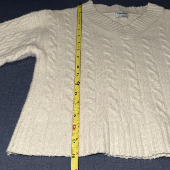 Sunday Best Moss Sweater EUC M - Picture 5 of 8